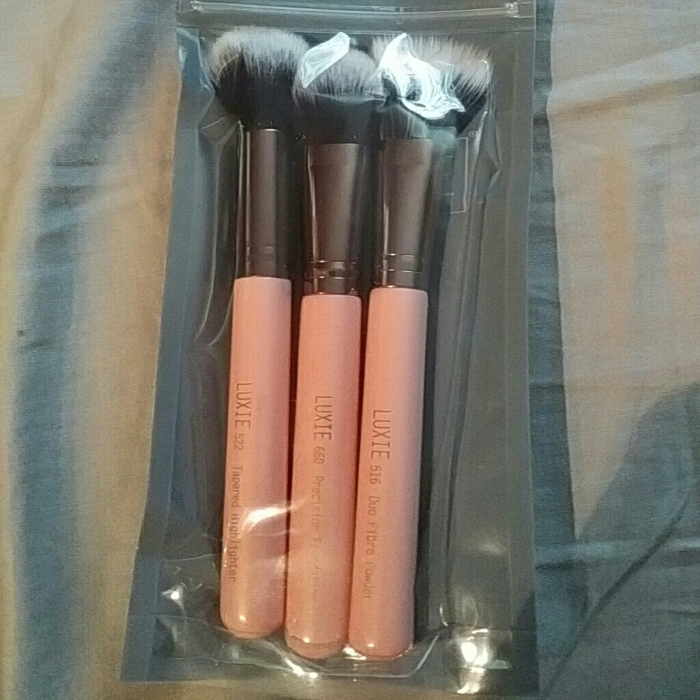 Luixe 3 piece flawless complexion